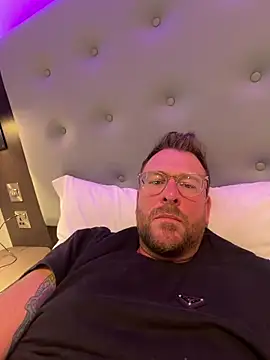 bilf1978 online show from February 23, 1:57 pm