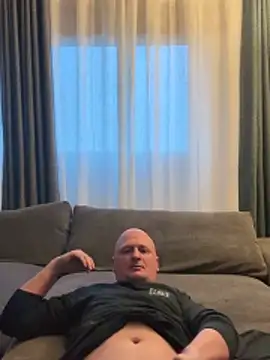 Attila120 online show from November 22, 8:36 am