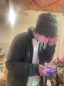 XanderOzzz online show from February 16, 1:36 am