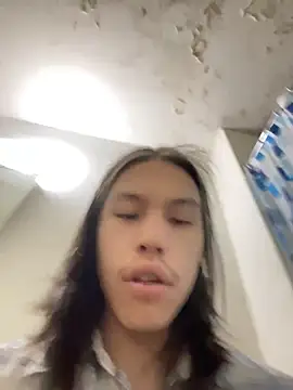 heytherepeoples717 online show from March 22, 8:19 am