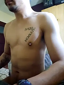 Lokomo32 online show from April 2, 10:56 am