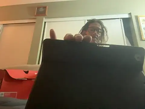 SmokeyKnight online show from April 17, 3:20 am