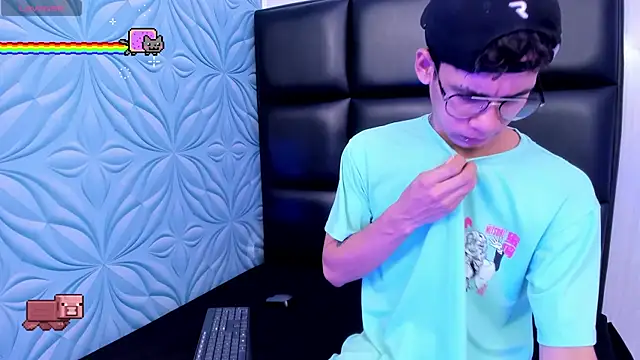 LittleMax23 online show from September 16, 12:06 pm