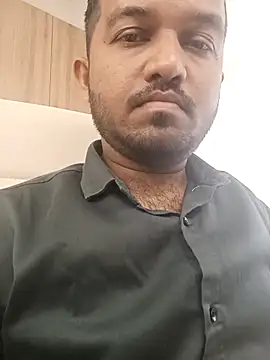 Snapshot of VJ17 chatting on October 3, 6:07 am VJ17 online show from October 3, 6:07 am