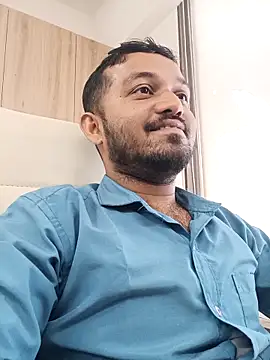 Snapshot of VJ17 chatting on October 10, 7:02 am VJ17 online show from October 10, 7:02 am
