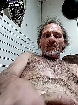 Southerngent1979 online show from February 22, 5:53 am