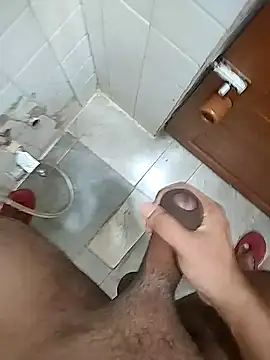 COme8989 online show from October 25, 11:45 am