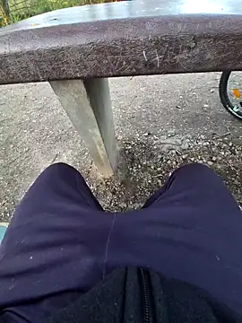 6incheswannacum online show from April 21, 6:03 pm