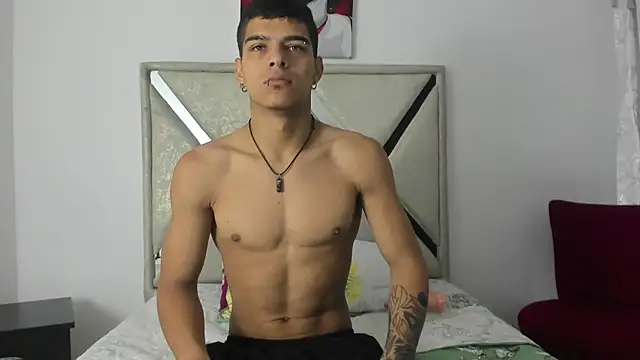 wyatt 3 online show from November 30, 12:51 pm