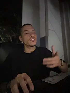 AlphaMasterXxx online show from October 7, 12:15 am