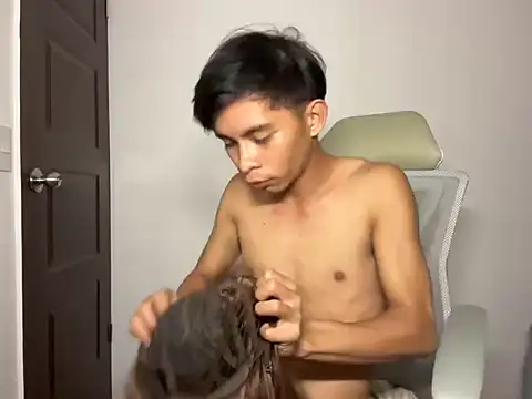 Sultry Charls online show from April 7, 5:13 pm