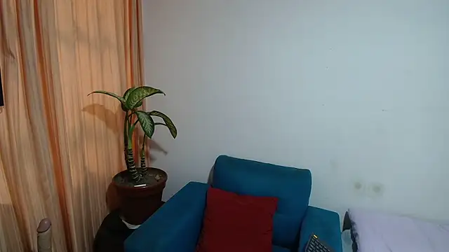 versatileguuy online show from April 21, 10:16 pm