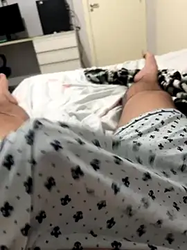 Novinho16cmz online show from January 6, 1:53 am