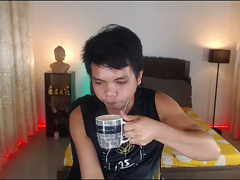 XExtraServiceManX online show from December 4, 4:52 am