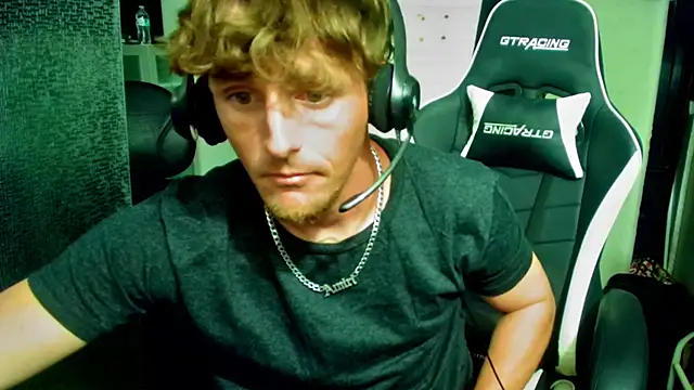 Robbin Bnks online show from September 24, 6:13 am