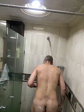   Damian    online show from October 16, 11:02 pm