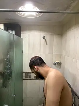   Damian    online show from October 3, 11:32 pm