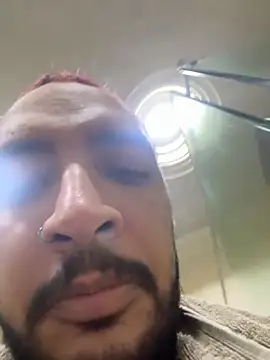   Damian    online show from September 19, 11:15 pm