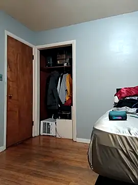 funandfreakyguy 97 online show from December 22, 6:10 am