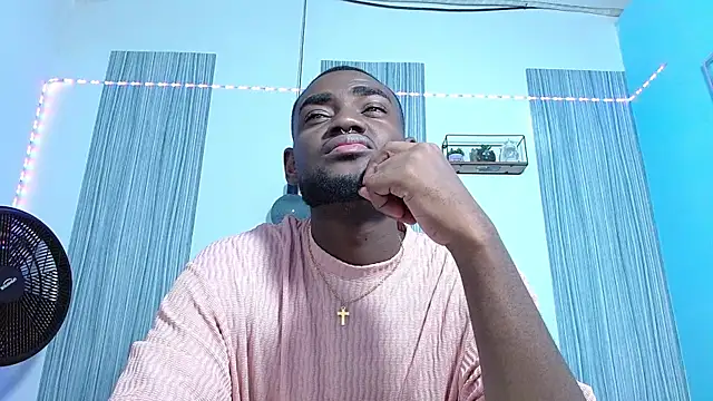 eebony stallion online show from October 28, 3:09 am