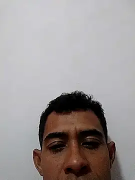 Snapshot of SUPERLUISKA__ chatting on September 29, 7:32 pm SUPERLUISKA   online show from September 29, 7:32 pm