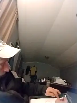 CatchyPart93 online show from November 15, 6:15 am