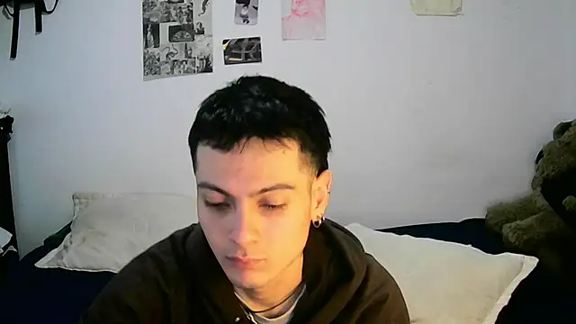 Dioniso guy8 online show from September 15, 1:01 pm