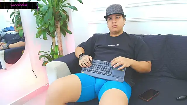 Naim Bennetsex online show from October 22, 8:56 pm