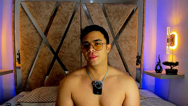 jayd muscle online show from October 22, 5:44 am