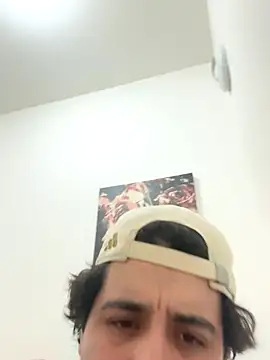 thankyoumocha74 online show from September 16, 12:44 am