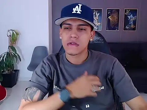 david santos16 online show from September 20, 5:51 am