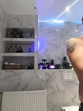 papichulo0099 online show from November 20, 8:07 pm