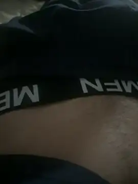 leuleu33 online show from March 5, 12:45 pm