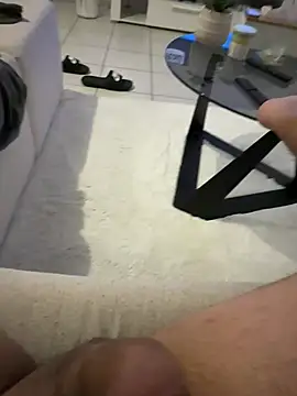 julienCr7 online show from March 26, 6:23 pm