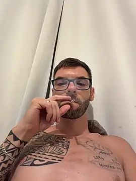 Leonsouzaof online show from January 16, 2:36 am