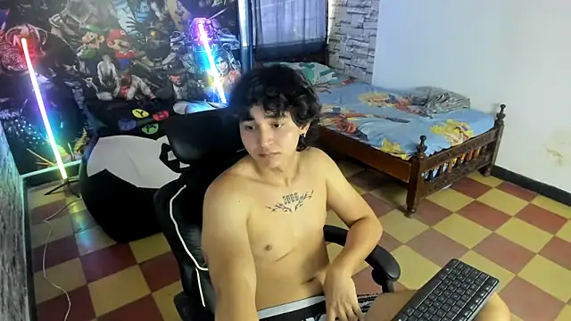 Snapshot of Dan_cristancho chatting on October 14, 2:35 pm Dan cristancho online show from October 14, 2:35 pm