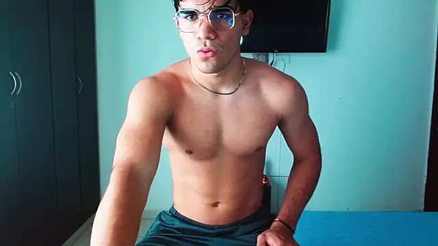 babysebasxxx online show from October 31, 6:44 pm