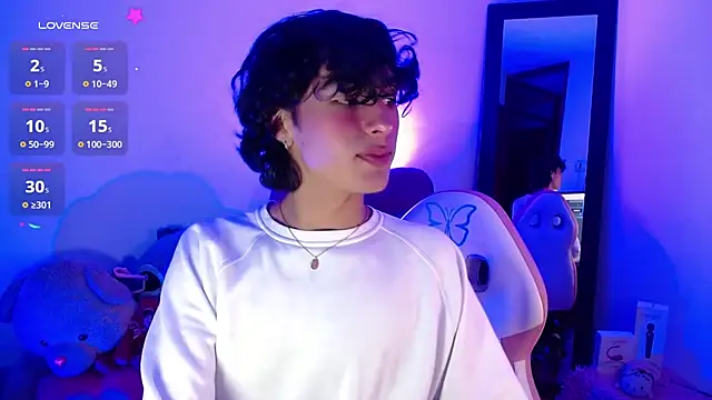 saanti foxs online show from September 23, 3:17 am