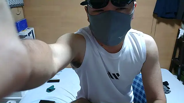 erosuke9 online show from November 17, 8:12 pm