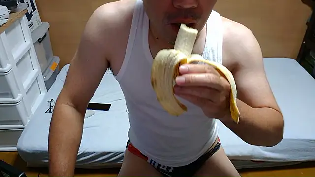 Snapshot of erosuke9 chatting on October 1, 8:35 pm erosuke9 online show from October 1, 8:35 pm