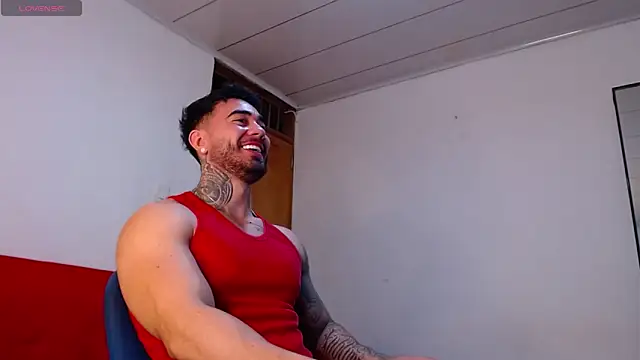 tommyblessd1 online show from December 18, 6:31 am