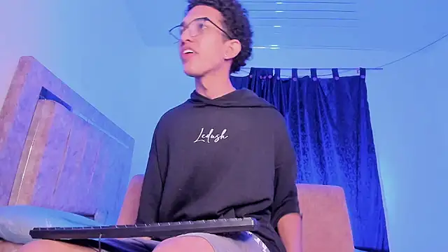 Cj davis  online show from February 13, 1:34 am