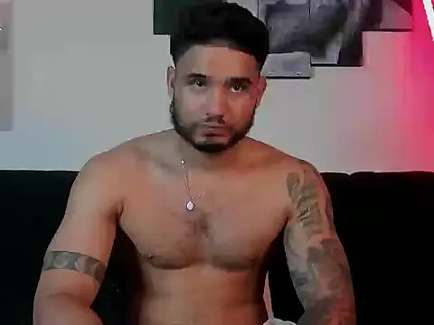 Snapshot of Austin_torres_ chatting on September 13, 4:02 am Austin torres online show from September 13, 4:02 am