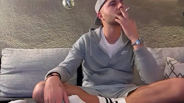 RioBlaze online show from November 17, 5:49 pm