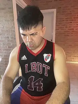 Snapshot of A-dvd-96 chatting on September 25, 8:08 pm A-dvd-96 online show from September 25, 8:08 pm