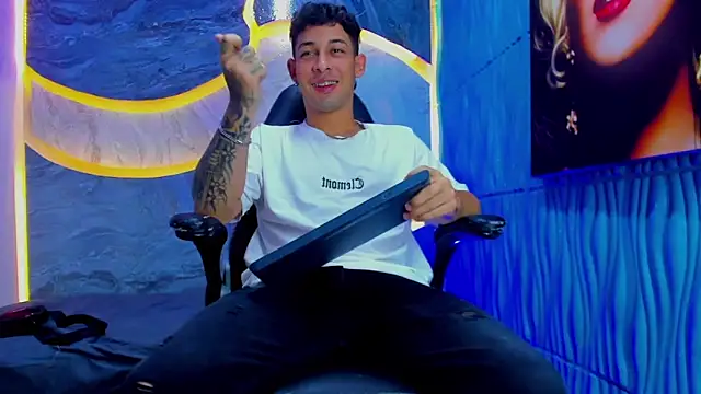 Jeff Brunno  online show from September 14, 5:31 am