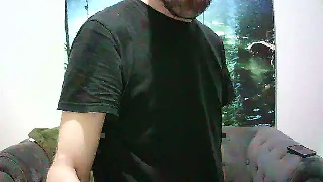 welcome-to-the-jungle online show from March 23, 9:32 pm