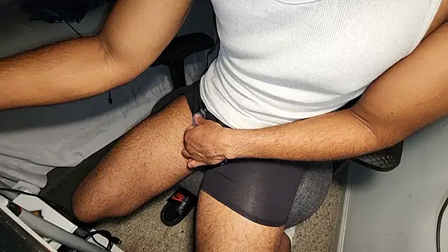 catt18 online show from December 14, 9:11 pm