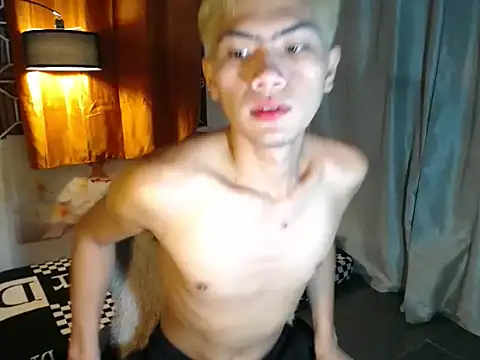 alex cummer online show from April 10, 2:24 pm