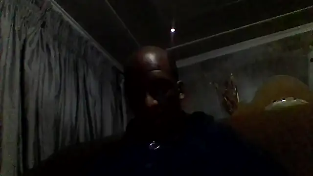 longdickson12345 online show from November 11, 1:54 am